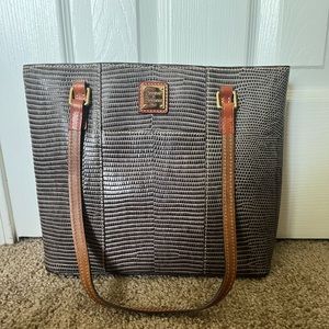 Dooney and bourke grey shoulder bag